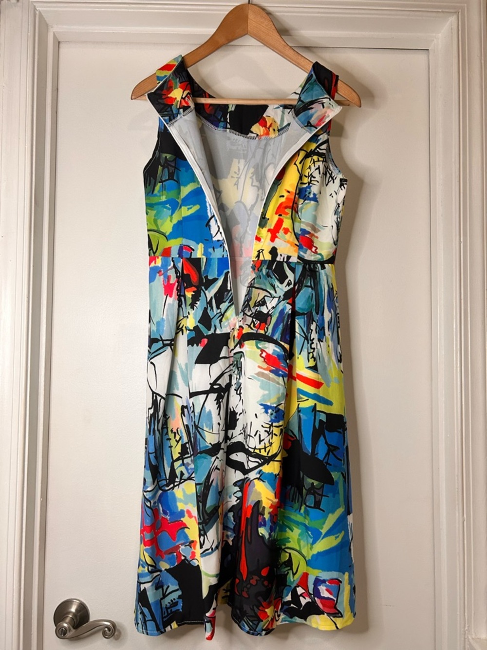 Sucrefas Multicolored Abstract Sleeveless Dress - Size Medium - Picture 8 of 14